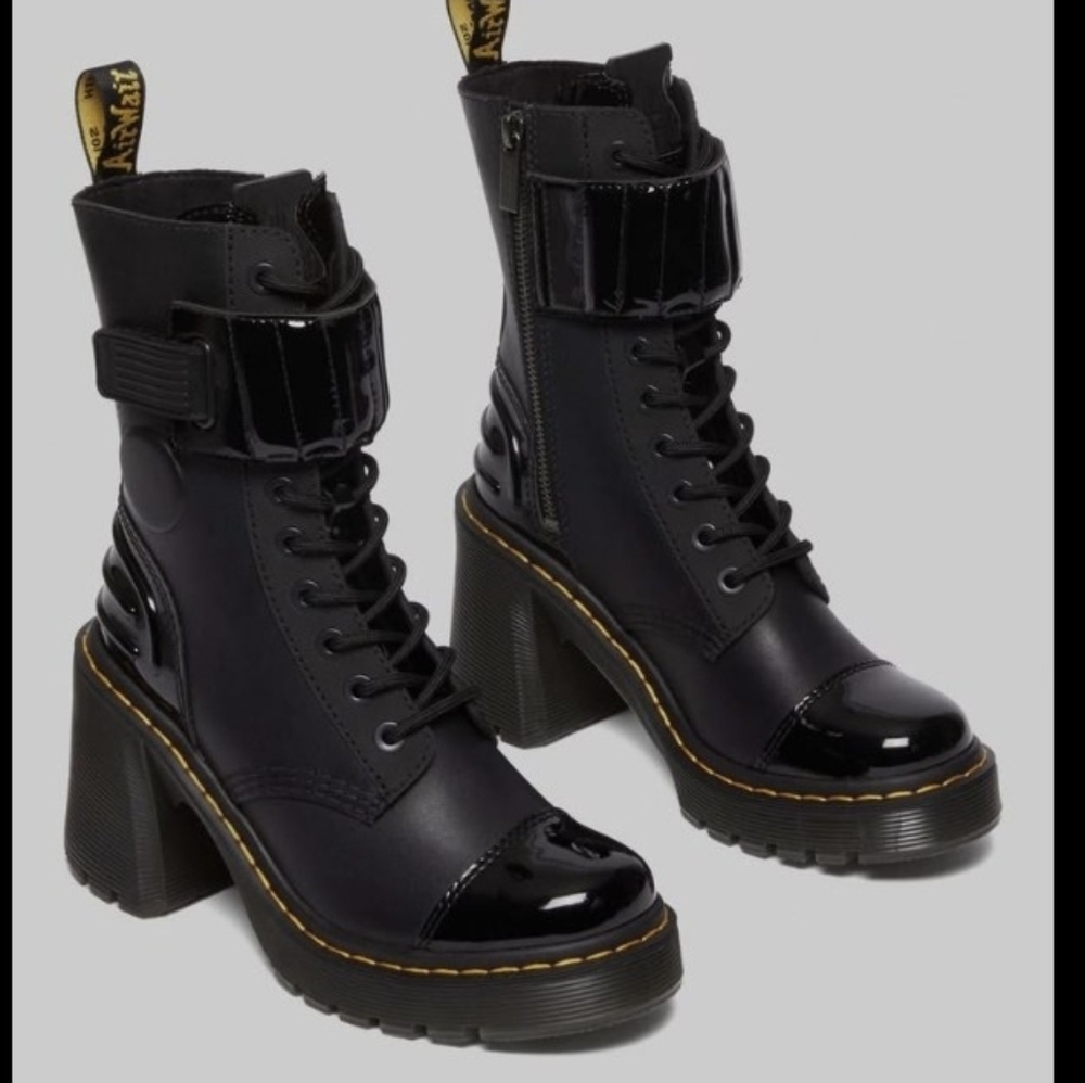 Dr Marten Gaya 10 eye heeled boots.Black leather.Women's size 5. NEW Never worn